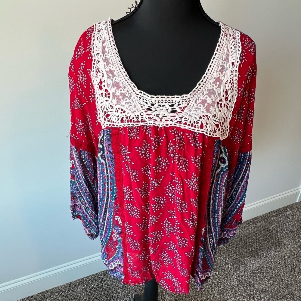 Bila Red and Blue Boho Blouse with Lace Detail Size Large